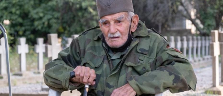 Πέθανε ο φύλακας των Συμμαχικών Κοιμητηρίων του Ζέιτενλικ Γιώργος ΜΙχαήλοβιτς