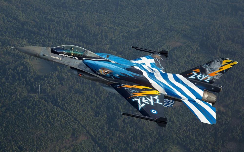 ΕΝΤΥΠΩΣΙΑΣΑΝ ΟΙ ΕΛΙΓΜΟΙ ΤΟΥ ΑΕΡΟΣΚΑΦΟΥΣ F-16 ''ΖΕΥΣ''